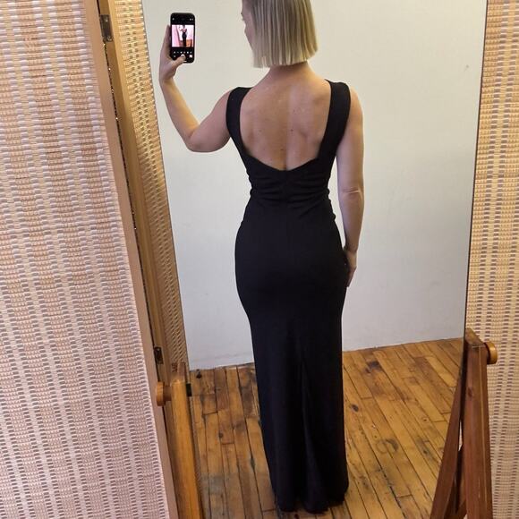 ALAÏA Shimmery Purple/Black Stretch Maxi Dress - Picture 3 of 13